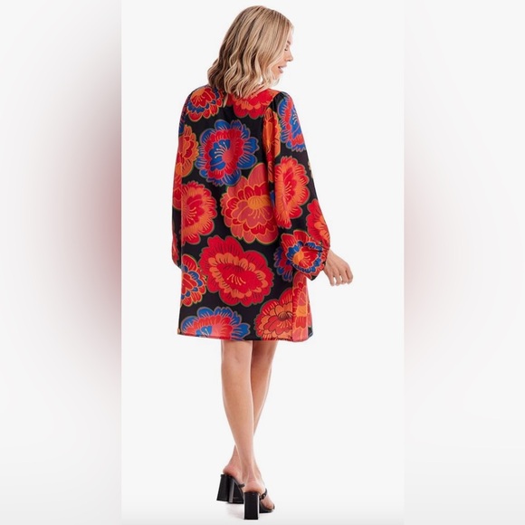 NWT Mud Pie Boutique Bell Sleeve Boho dress size M - Picture 3 of 5